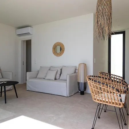 's Cave Seaside Vila